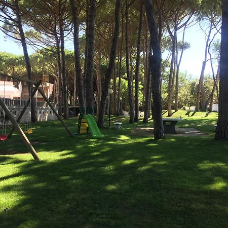 לידו די ג'סולו Hotel Beau Rivage Pineta מראה חיצוני תמונה