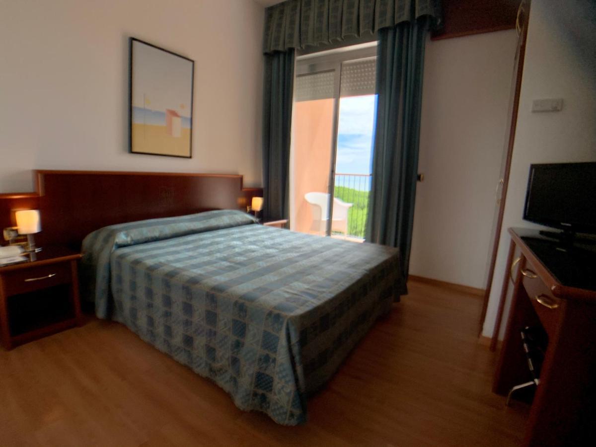 לידו די ג'סולו Hotel Beau Rivage Pineta מראה חיצוני תמונה