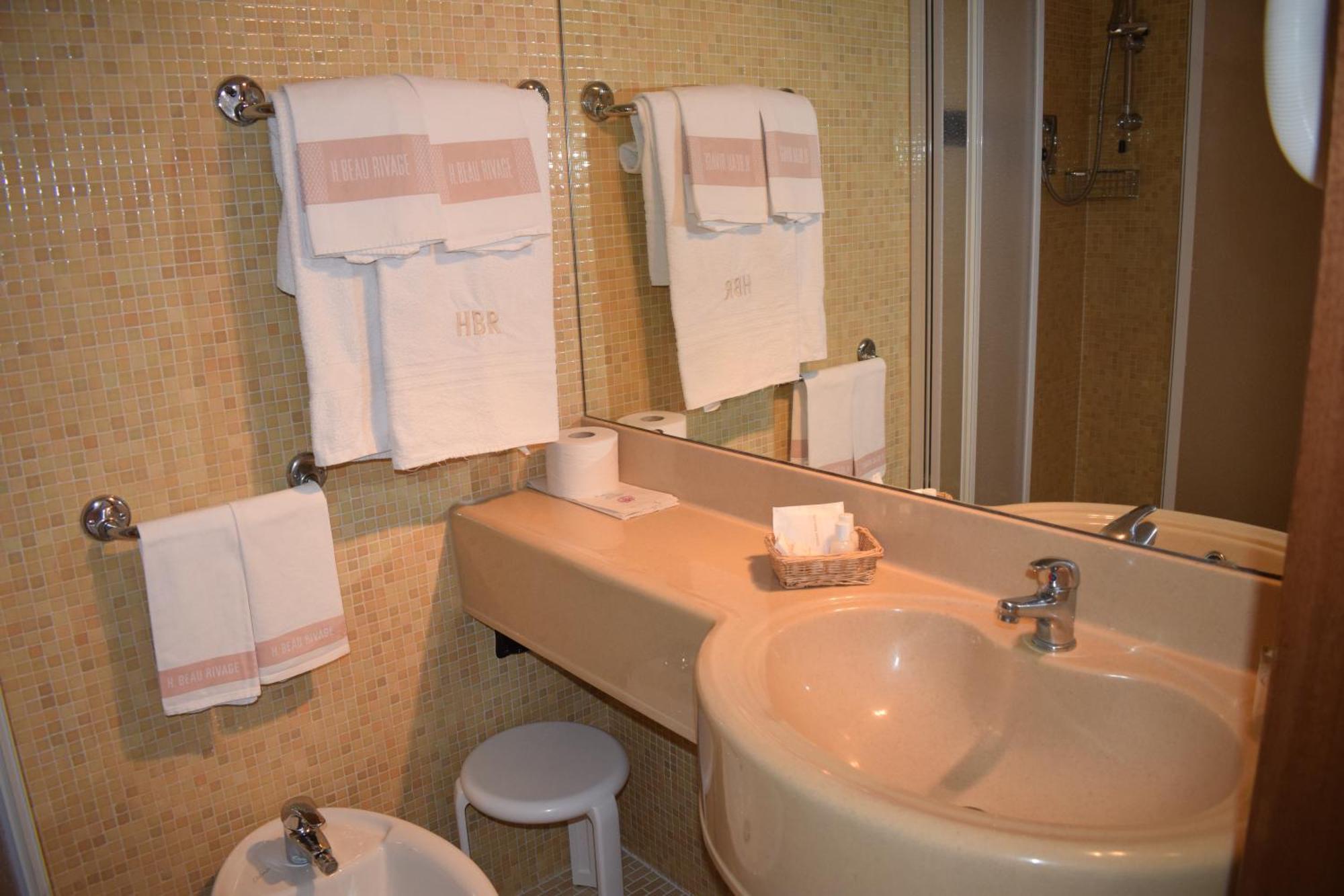 לידו די ג'סולו Hotel Beau Rivage Pineta חדר תמונה